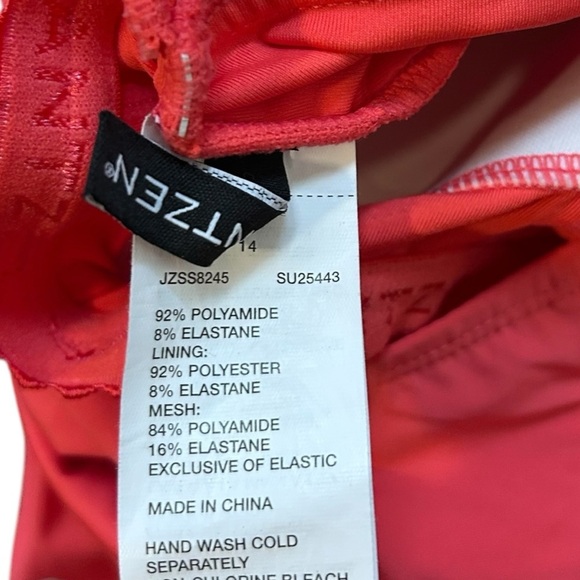 Jantzen Women's One Piece Swimsuit with Tummy Control- Size 14 - Picture 9 of 11